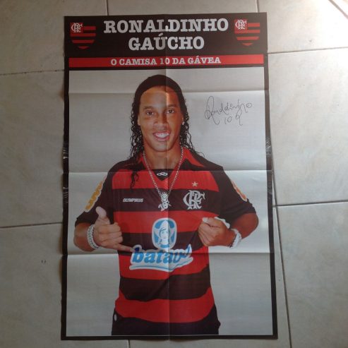 flamengo-revista-poster-ronaldinho-2011-5